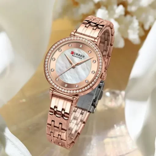 Sofisticado y Elegante Reloj Dorado Pequeño Mujer Curren 9087