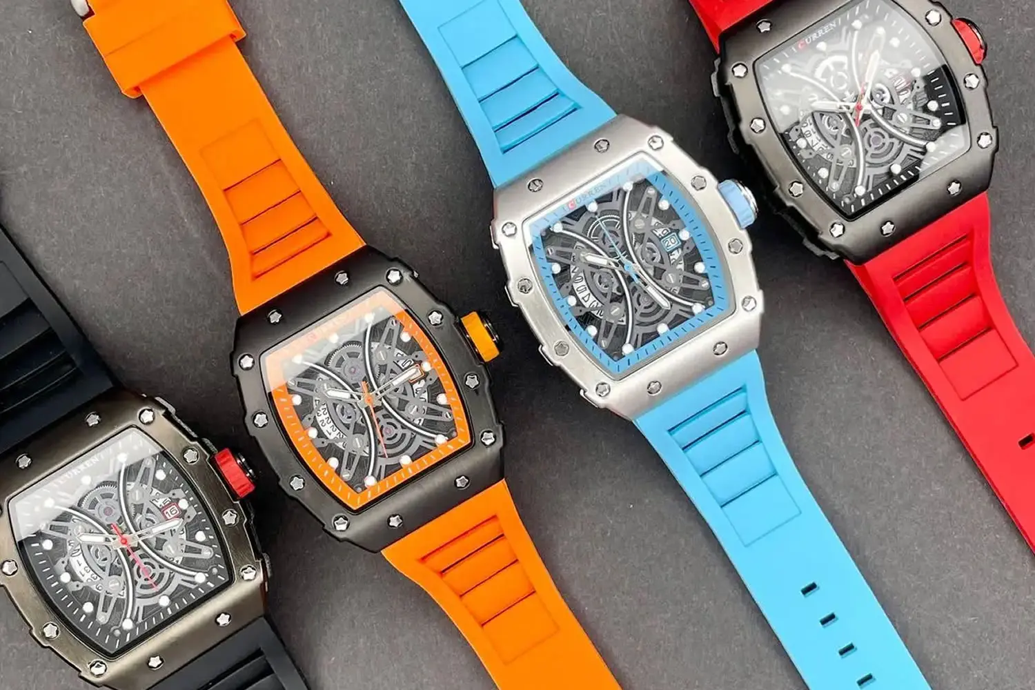 Banner Reloj Curren 8438 para Hombre