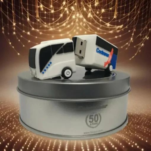 Memoria USB Personalizada Forma de Bus Moderno: Celebrando los 50 Años de Cootranar 20 Convertimos la vision 3D en un Bus Aerocondor a Escala Real