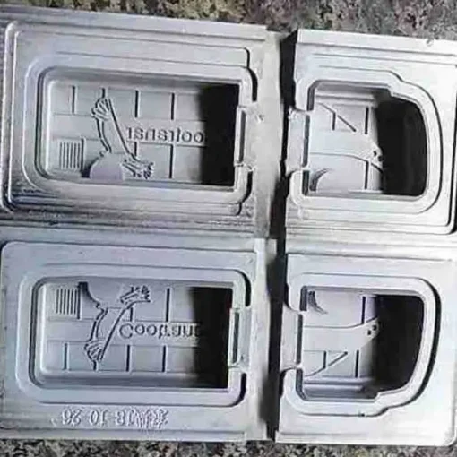 Memoria USB Personalizada Forma de Bus Moderno: Celebrando los 50 Años de Cootranar 17 Forjando la Perfección en El model de Acero Aerocondor Cootranar