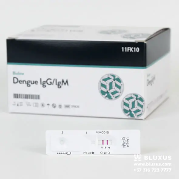 Prueba Dengue IgG IgM - Diagnóstico Serológico de Anticuerpos (Ref. 11FK10) 1 Dispositivo de Prueba Dengue IgG IgM con una sola ventana de lectura para detección de anticuerpos, junto a su caja referencia 11FK10.