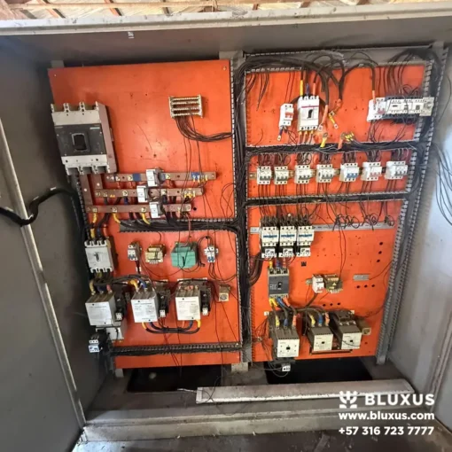 Sistema de arrancadores eléctricos para encendido seguro y controlado de la trituradora de mandíbula.